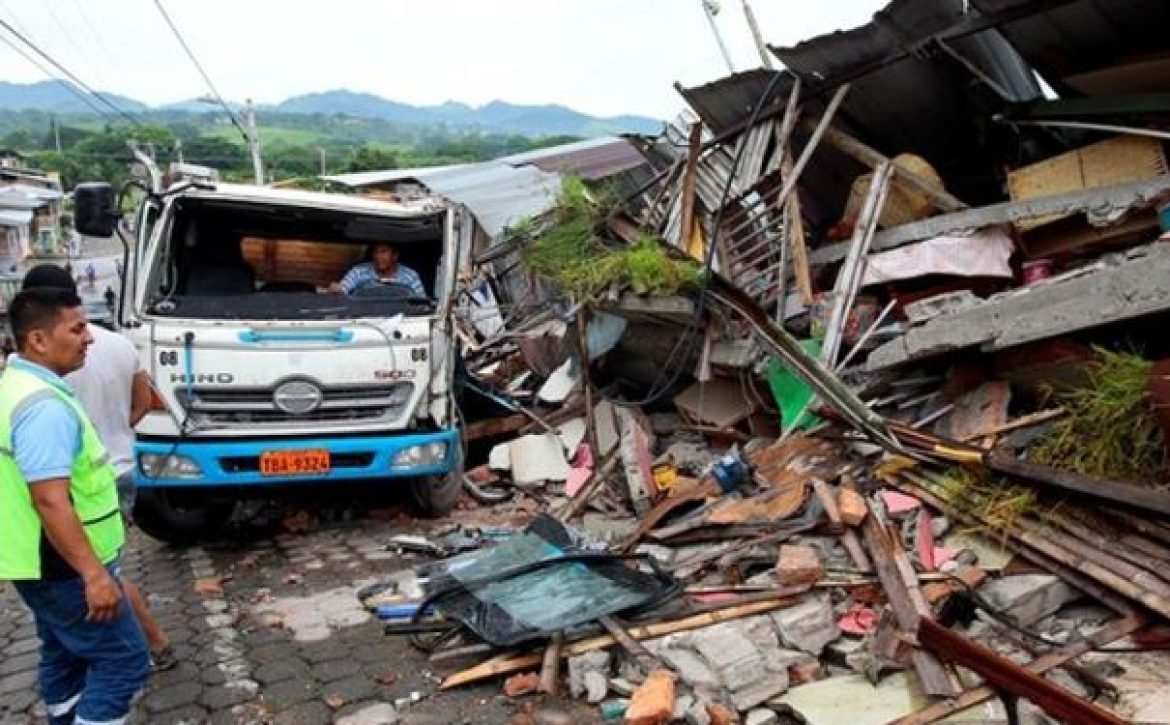 Terremoto-Ecuador-fotoEFE_LRZIMA20160417_0010_4